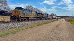 CSX 5414 leads the B454.